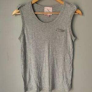 ⭐️*3 for $10* Romeo and Juliet Couture Top Size Large